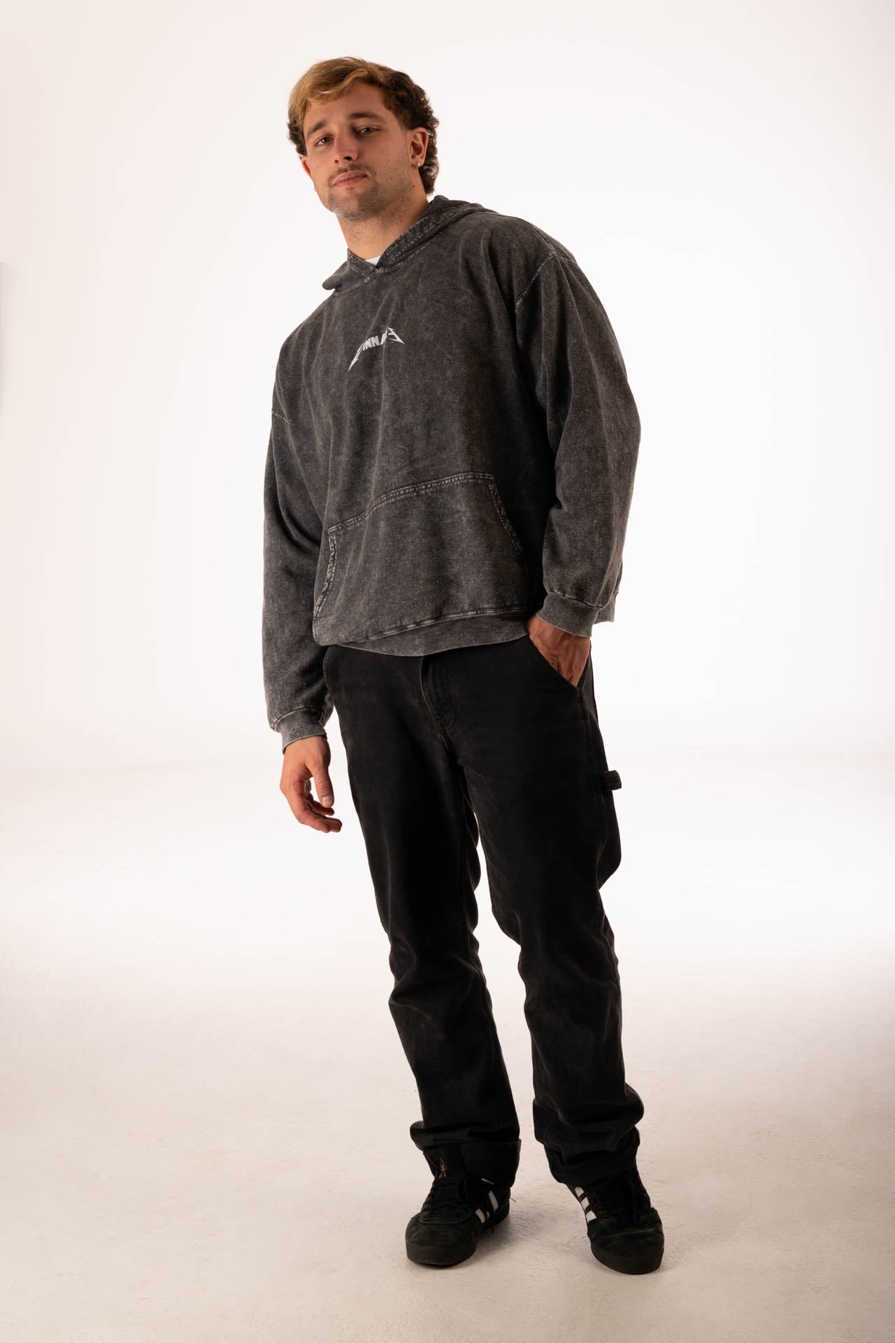 Lighting storm washed hoodie