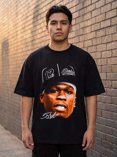 Remera 50 cent Vinnare puesta, medio cuerpo