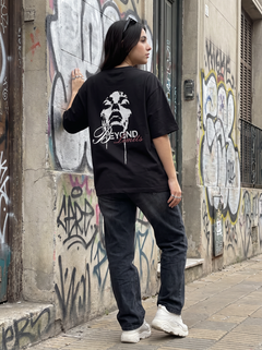 Remera oversize Beyond Limits en Cordón, Montevideo