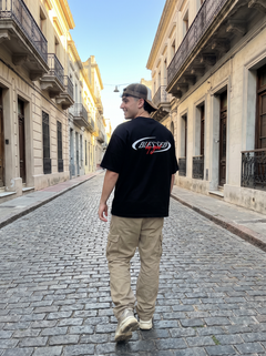 Remera oversize Blessed en Ciudad Vieja, Montevideo